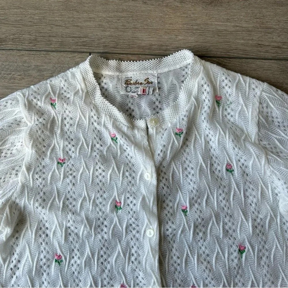 Vintage Barbra Sue  Floral Embroidery Crochet Lightweight Cardigan - Picture 7 of 14